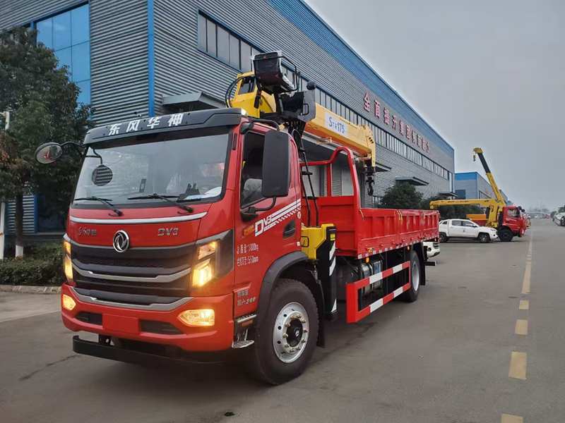 東風(fēng)DV3隨車吊（程力8噸5節(jié)臂）